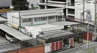 ขายบ้านพร้อมร้านอาหาร 2 ชั้น เอกมัย – สุขุมวิท 42 ใกล้ BTS เอกมัย 550 ม. โทร 089-0663888