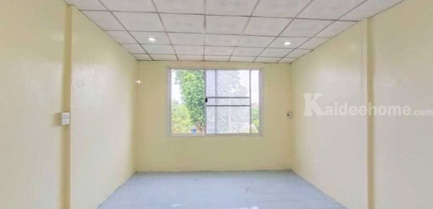 ขายถูกมาก!! ทาวน์เฮ้าส์ 2 ชั้น หมู่บ้านอยู่เจริญ เสมาฟ้าคราม (ขนาด 18 ตร.ว.) ลำลูกกาคลอง2 คูคต ปทุมธานี : Yu Charoen (Fah Kram) Lam Luk Ka Khlong 2