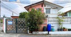 ขายถูกมาก!!! หมู่บ้านหลักสี่แลนด์ ซ.โกสุมรวมใจ 39 (ขนาด 37 ตร.ว.) ใกล้สนามบินดอนเมือง รร.นานาชาติฮาร์โรว์ : Lak Si Land