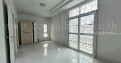 ทาวน์เฮ้าส์ บ้านวรางกูล รังสิต คลอง 3 รีโนเวทใหม่ ราคาถูก