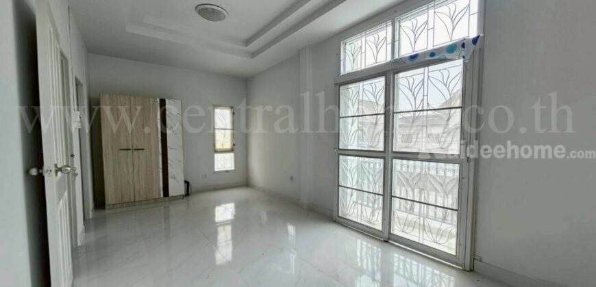 ทาวน์เฮ้าส์ บ้านวรางกูล รังสิต คลอง 3 รีโนเวทใหม่ ราคาถูก