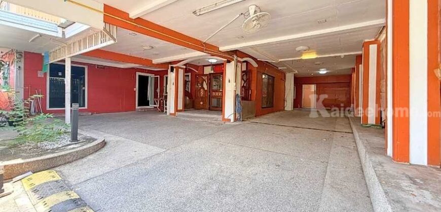 ขาย!! บ้านเดี่ยว พัชรวิลล์2 ถนนพุทธมณฑลสาย4 ( ขนาด 84 ตร.ว. ) ซ.กระทุ่มล้ม 27 สามพราน นครปฐม : Phatchara Ville 2