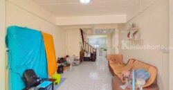 ขายถูกมาก!! ทาวน์เฮ้าส์ 2 ชั้น หมู่บ้านอยู่เจริญ เสมาฟ้าคราม (ขนาด 18 ตร.ว.) ลำลูกกาคลอง2 คูคต ปทุมธานี : Yu Charoen (Fah Kram) Lam Luk Ka Khlong 2