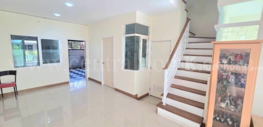 ขายดาวน์ ทาวน์โฮม โกลเด้น อเวนิว แจ้งวัฒนะ – ติวานนท์ ซอยวัดกู้