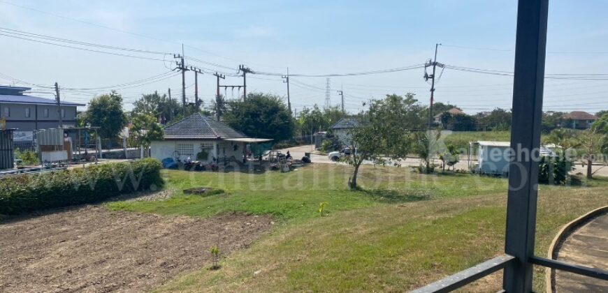 ที่ดินเปล่า ถมแล้ว 308.9 ตร.วา หมู่บ้าน การ์เด้นลากูน่า – ฉะเชิงเทรา แปลงมุม