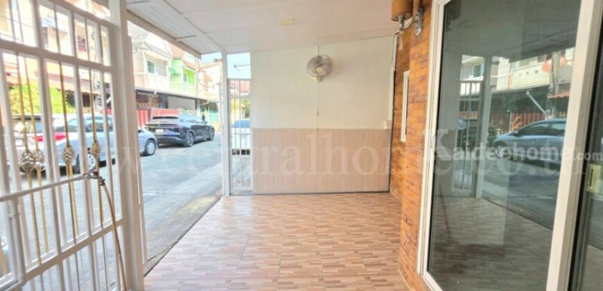 ทาวน์โฮม สวีท โฮมปาร์ค – บางบัวทอง รีโนเวทใหม่ ราคาถูก