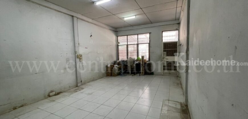 ทาวน์เฮ้าส์ ซอยจรัญสนิทวงศ์ 25 ทำเลดี อยู่ต้นซอย ติดถนนจรัญสนิทวงศ์