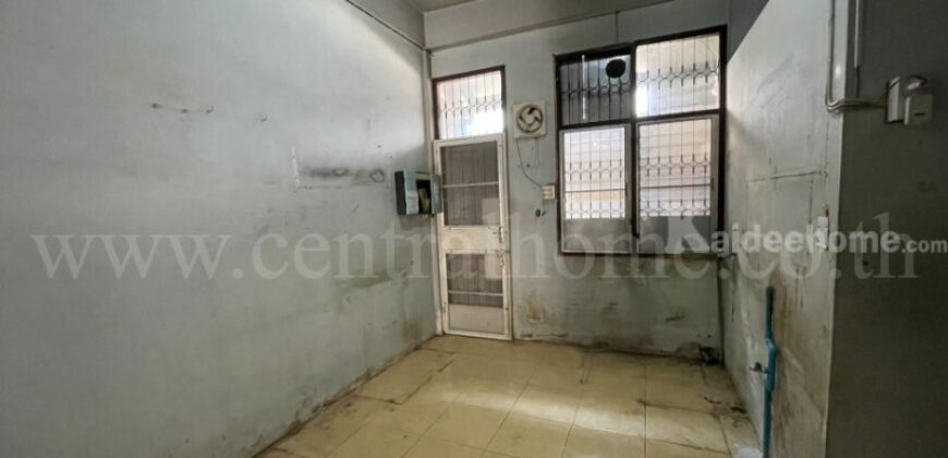 ทาวน์เฮ้าส์ ซอยจรัญสนิทวงศ์ 25 ทำเลดี อยู่ต้นซอย ติดถนนจรัญสนิทวงศ์