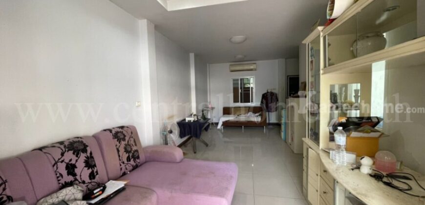 ทาวน์เฮ้าส์ บ้านเปี่ยมสุข รัตนาธิเบศร์ – วัดสวนแก้ว หน้าบ้านไม่ชนใคร