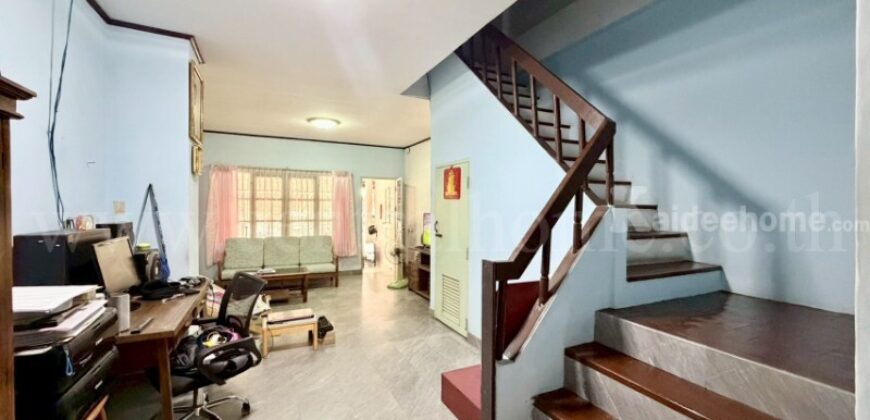 ทาวน์โฮม 3 ชั้น หมู่บ้าน เพลินวิภา รามอินทรา 40