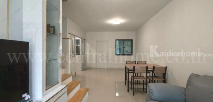 ทาวน์โฮม แกรนด์ พลีโน่ วัชรพล-สุขาภิบาล 5 ทำเลดี ต่อเติมครบ