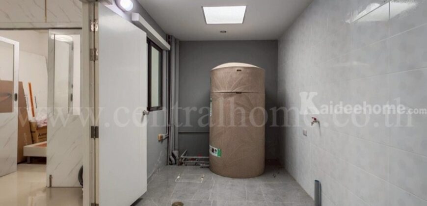 ทาวน์โฮม แกรนด์ พลีโน่ วัชรพล-สุขาภิบาล 5 ทำเลดี ต่อเติมครบ