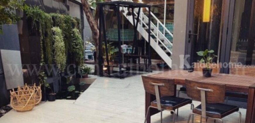 บ้านเดี่ยว 3 ชั้น นาราสิริ ไฮด์อเวย์ นวมินทร์ หลังริม