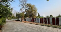 ขายที่ดินหมู่บ้านเสรีวิลล่า Seri Villa ศรีนครินทร์55 หน้าสวนหลวง ร.9 ที่ดิน 296ตร.ว ใกล้รถไฟฟ้าMrt 800ม. อยู่หลังพาราไดซ์พาร์ค ใกล้ซีคอน อุดมสุข บางนาตราด อ่อนนุช พัฒนาการ แปลงสวย rare itemสุด 0879074045