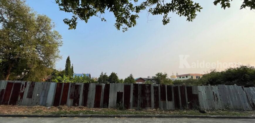 ขายที่ดินหมู่บ้านเสรีวิลล่า Seri Villa ศรีนครินทร์55 หน้าสวนหลวง ร.9 ที่ดิน 296ตร.ว ใกล้รถไฟฟ้าMrt 800ม. อยู่หลังพาราไดซ์พาร์ค ใกล้ซีคอน อุดมสุข บางนาตราด อ่อนนุช พัฒนาการ แปลงสวย rare itemสุด 0879074045