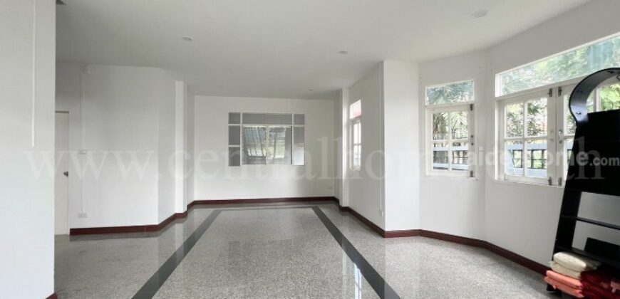 บ้านเดี่ยว บ้านบุรีรมย์ รามอินทรา – คู้บอน 41 หลังริม