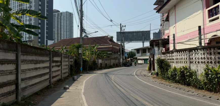 ขายที่ดินพร้อมสิ่งปลูกสร้าง ต.ฟ้าฮ่าม อ.เมืองเชียงใหม่ ติดเซ็นทรัลเฟสติวัล