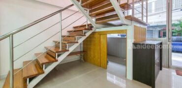 รหัสC7053 ให้เช่าพื้นที่อาคารพาณิชย์ชั้น1-2 ย่านถนนพะราม4 มีที่จอดรถ 4คัน ใกล้ BTS พระโขนง