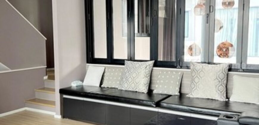 รหัสC7054 ให้เช่าทาวน์โฮม 3.5ชั้น โครงการเนอวาน่า ดีฟายน์ ศรีนครินทร์-พระราม 9 ถนนกรุงเทพกรีฑาตัดใหม่