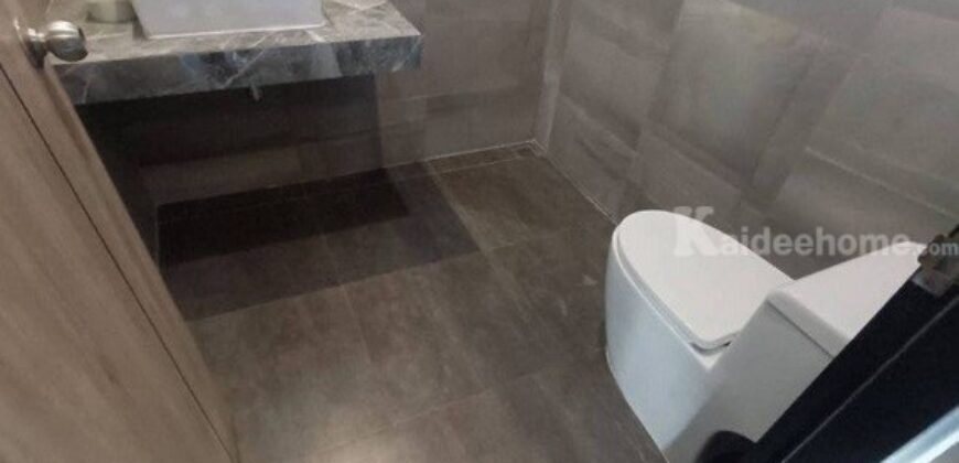 รหัสC7060 ให้เช่าอาคารพาณิชย์ 3ชั้น 5คูหา พร้อมห้องพัก 12 ห้อง ถนนนวมินทร์ ใกล้ถนนเสรีไทย ใกล้เดอะมอลล์บางกะปิ