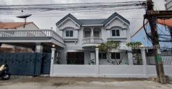 รหัสC7063 ให้เช่าบ้านเดี่ยว 2ชั้น รีโนเวทใหม่ พร้อมเข้าอยู่ ย่านซอยวชิรธรรมสาธิต สุขุมวิท 101/1 บางจาก