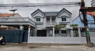 รหัสC7063 ให้เช่าบ้านเดี่ยว 2ชั้น รีโนเวทใหม่ พร้อมเข้าอยู่ ย่านซอยวชิรธรรมสาธิต สุขุมวิท 101/1 บางจาก