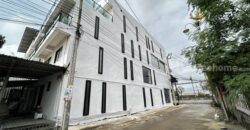 รหัสC7066 ให้เช่าอาคารพาณิชย์ 4ชั้น ย่านถนนกิ่งแก้ว บางนา เหมาะทำโชว์รูม สำนักงาน ที่จอดรถมีหลายคัน