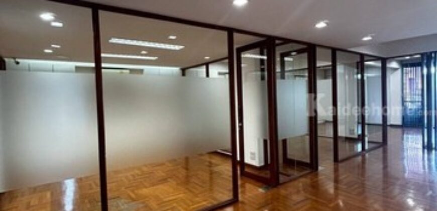 รหัสC7066 ให้เช่าอาคารพาณิชย์ 4ชั้น ย่านถนนกิ่งแก้ว บางนา เหมาะทำโชว์รูม สำนักงาน ที่จอดรถมีหลายคัน