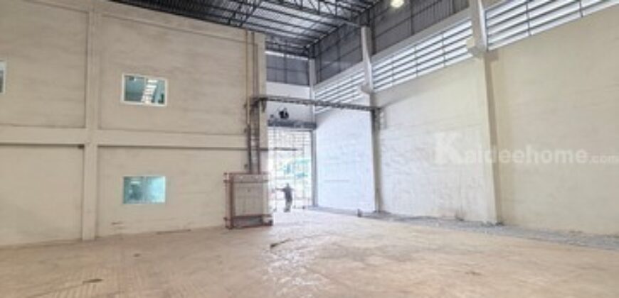 รหัสC7068 ให้เช่าโรงงานพื้นที่ 2,000 ตรม. พื้นที่สีม่วงลาย ขอใบ รง.4 ได้ ย่านลาดหวาย บางเพรียง บางบ่อ สมุทรปราการ