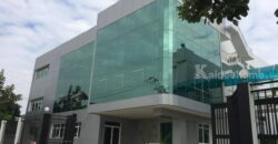 รหัสC7069 ให้เช่าอาคารสำนักงาน 3ชั้นขนาดใหญ่ ที่จอดรถ 65 คัน ย่านถนนเสรีไทย ใกล้เดอะมอลล์บางกะปิ