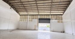 รหัสC7073 ให้เช่าโกดัง ขนาด 400 ตารางเมตร ย่านถนนเทพารักษ์ กม.26 ใกล้ทางออกถนนบางนา-ตราด ใกล้ทางด่วน