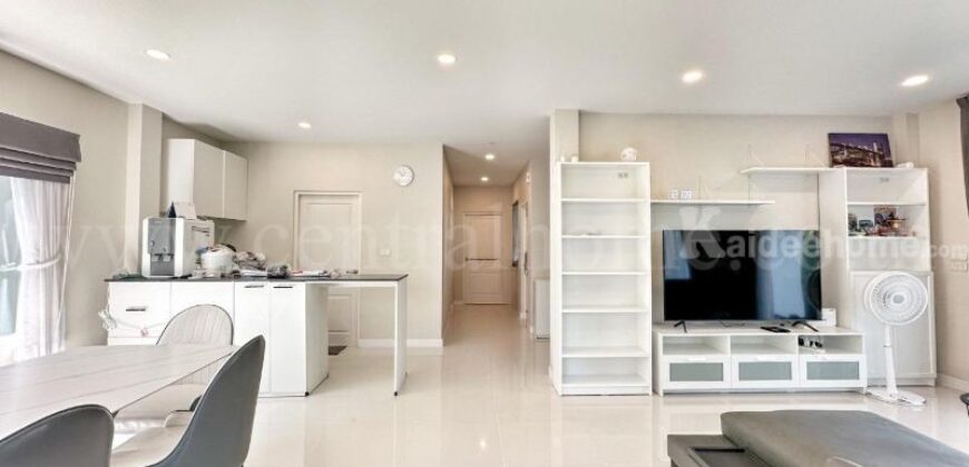 บ้านเดี่ยว เซนโทร พระราม 9 – กรุงเทพกรีฑา หลังใหญ่