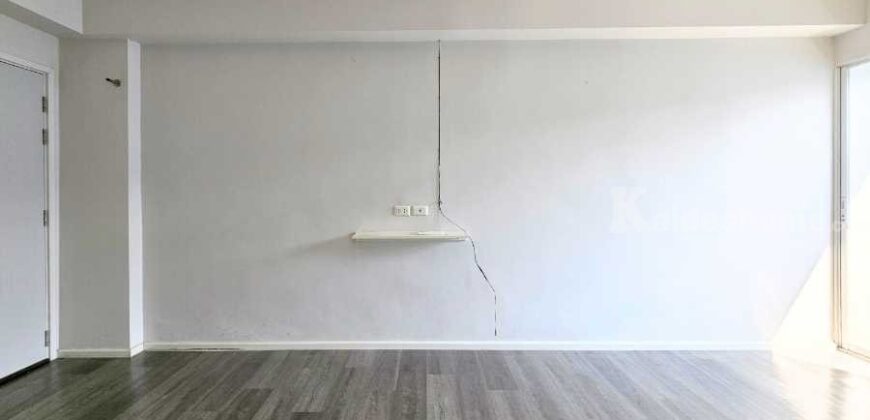 ขาย!! อยู่รวยคอนโด ชั้น 8 อาคาร G ตึกหน้าสุด (ขนาด 22 ตร.ม.) ซ.นวมินทร์ 135 บึงกุ่ม กทม. : Yuruay Condo