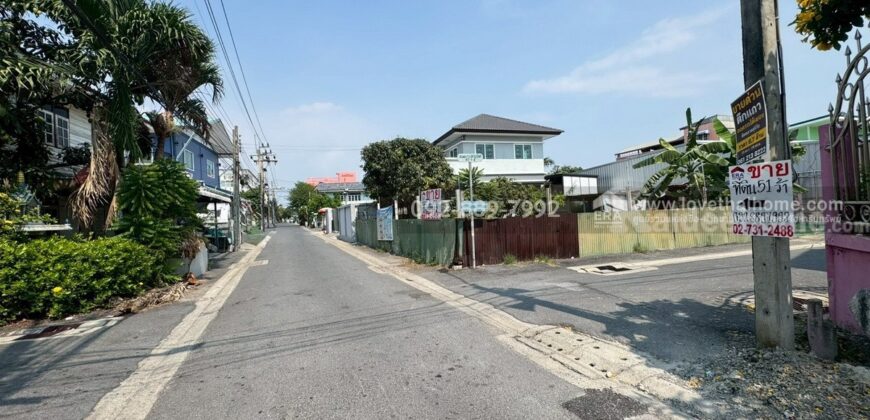 ขายที่ดิน ประชาอุทิศ90-1-8 ซอยชุมชนคลองเก้าห้อง พื้นที่ 51 ตรว. ติดถนนเมน แปลงมุม ขายเพียง 2.5 ล้านบาทเท่านั้น ใกล้ตลาดประชาอุทิศ90