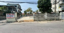 ขายที่ดิน ประชาอุทิศ90 แยก1-5 ซอยชุมชนคลองเก้าห้อง พื้นที่ 53.5 ตรว. ติดถนน 2 ด้าน แปลงมุม ขายเพียง 2.5 ล้านบาทเท่านั้น ใกล้ตลาดประชาอุทิศ90