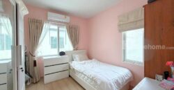 ขาย!! บ้านเดี่ยว เดอะ วิลเลจ คอทเทจ กาญจนาภิเษก-ราชพฤกษ์ (ขนาด 53 ตรว.) ไทรน้อย นนทบุรี ใกล้เซ็นทรัล เวสต์เกต และรถไฟฟ้าสายสีม่วง : The Village Cottage Kanjanapisek-Ratchapruek