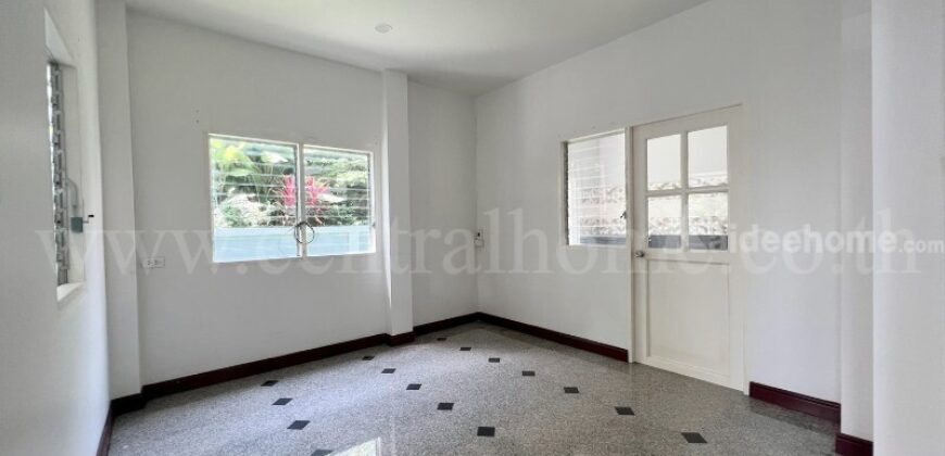 บ้านเดี่ยว บ้านบุรีรมย์ รามอินทรา – คู้บอน 41 หลังริม