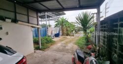 ขายที่ดินราคาถูก พร้อมบ้าน 2 ชั้น 101 ตร.ว. เมืองร้อยเอ็ด ทำเลดีเข้าออกสะดวก ใกล้แหล่งชุมชน และสถานที่สำคัญ โทร 063-2825635
