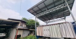 ขายที่ดินราคาถูก พร้อมบ้าน 2 ชั้น 101 ตร.ว. เมืองร้อยเอ็ด ทำเลดีเข้าออกสะดวก ใกล้แหล่งชุมชน และสถานที่สำคัญ โทร 063-2825635