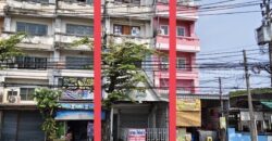 ขายอาคารพาณิชย์ ปากซอยประชาอุทิศ 127 ใกล้บิ๊กซี ติดถนนใหญ่ ทำเลศักยภาพสูง โทร 063-365-9464