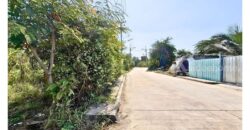 ขายที่ดินปากเกร็ด 201 ตารางวา รูปสี่เหลี่ยมผืนผ้า ทำเลทองซอยวัดสลักเหนือ