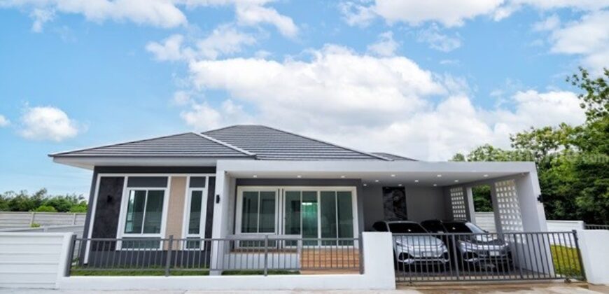 เจ้าของขายเอง บ้านเดี่ยวใหม่ พนัสนิคม หนองเหียง ใกล้331 75.8ตร.ว. 2.39ล. ฟรีโอน โทร 099-4464142