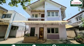 บ้านเดี่ยว 70 ตารางวา หมู่บ้านเสนานิเวศน์ โครงการ 2 บ้านสวย สภาพดีมาก พร้อมอยู่