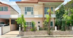 ขาย!! บ้านแฝด พนาสนธิ์วิลล่า ลำลูกกา-คลอง4 (42 ตร.ว.) ถนนพระองค์เจ้าสาย คลองสี่ ปทุมธานี ใกล้ตลาดกลาง ลาดสวาย เพียง 300 เมตร