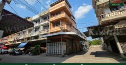 อาคารพาณิชย์ 4 ชั้น บ้านอมรชัย 3 บรมราชชนนี ห้องมุม ต่อเติมครบ ราคาถูก