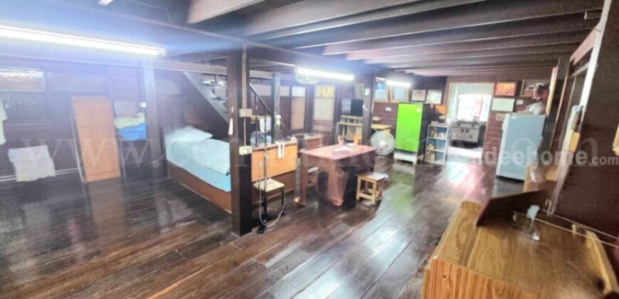 บ้านเดี่ยว 2 หลัง พร้อมห้องเช่า 82 ตร.วา สำโรงกลาง สมุทรปราการ ราคาถูก