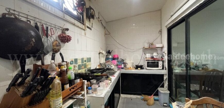 ทาวน์เฮ้า อิงทาวน์ ติวานนท์ ทำเลดี ต้นซอย พร้อมอยู่ ราคาถูก