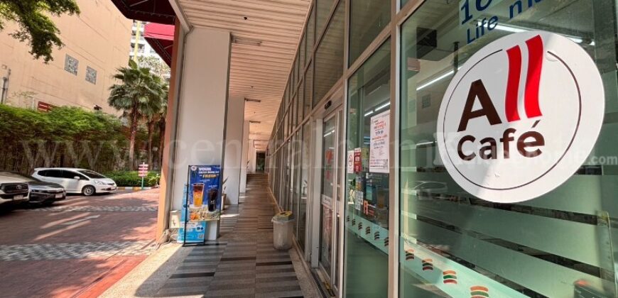 คอนโด ไลฟ์ @ บีทีเอส ท่าพระ เฟอร์ Built-in สภาพดี ราคาถูก