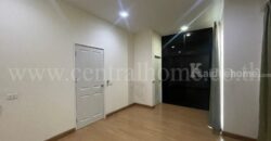 ทาวน์เฮ้าส์ โกลเด้น ทาวน์ ปิ่นเกล้า – จรัญสนิทวงศ์ หลังริม พร้อมเข้าอยู่