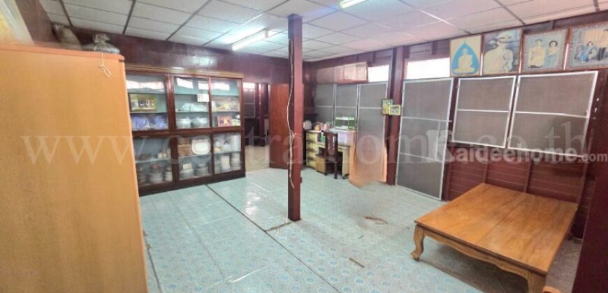 บ้านเดี่ยว 2 หลัง พร้อมห้องเช่า 82 ตร.วา สำโรงกลาง สมุทรปราการ ราคาถูก